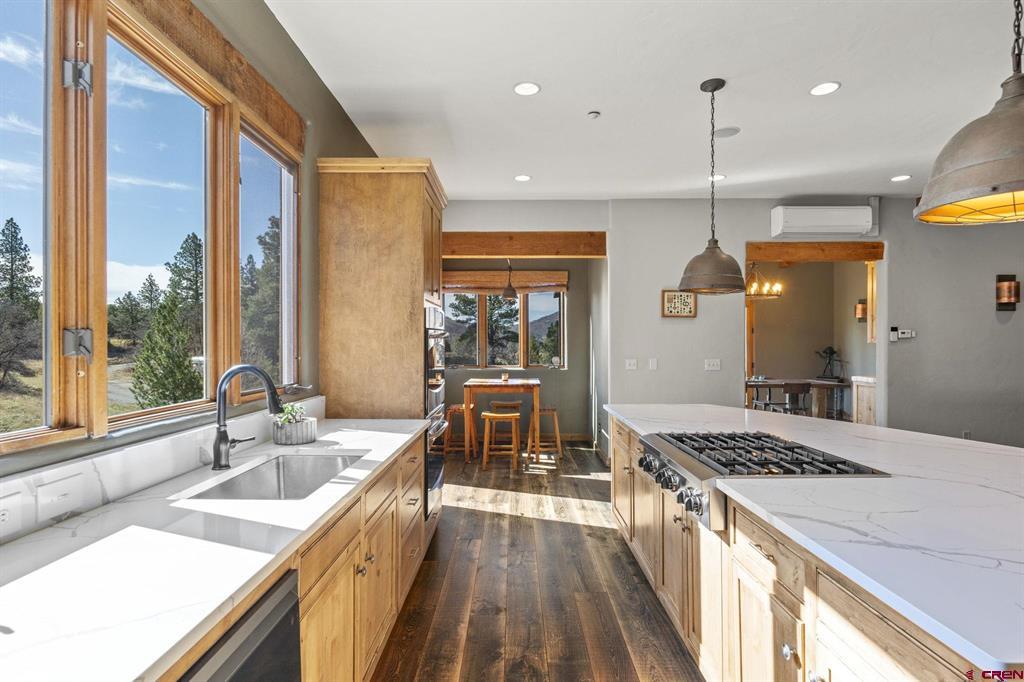 111 Rendezvous Trail Property Photo 11