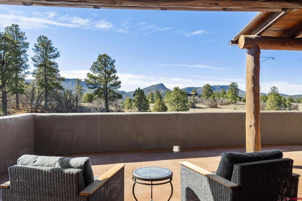 111 Rendezvous Trail Property Photo 42