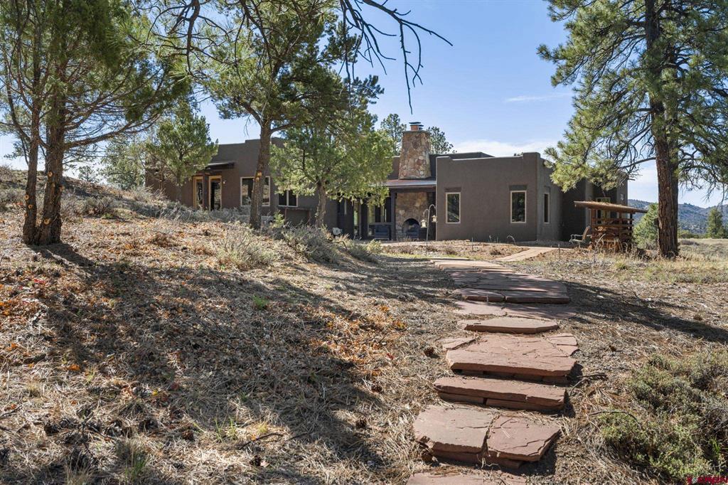 111 Rendezvous Trail Property Photo 43