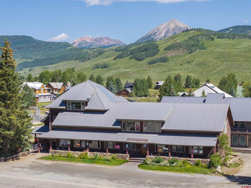 214 Sixth Street Property Photo 1