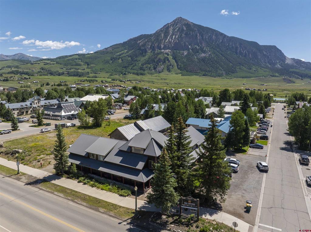 214 Sixth Street Property Photo 2