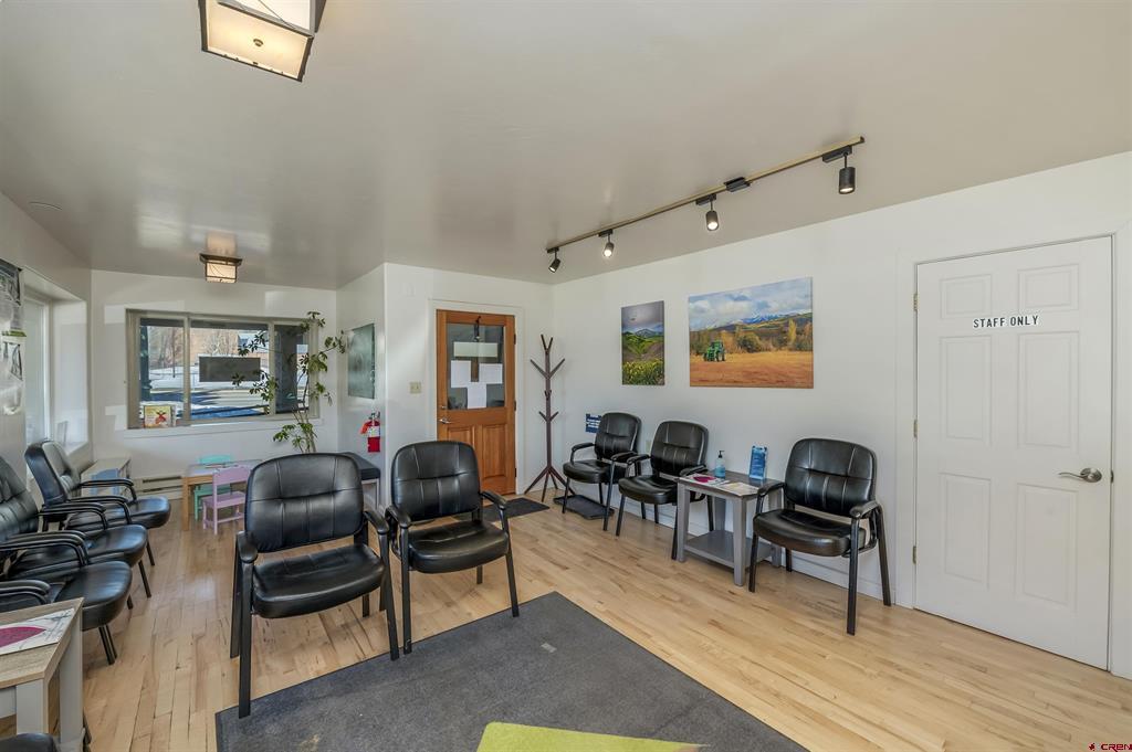 214 Sixth Street Property Photo 8