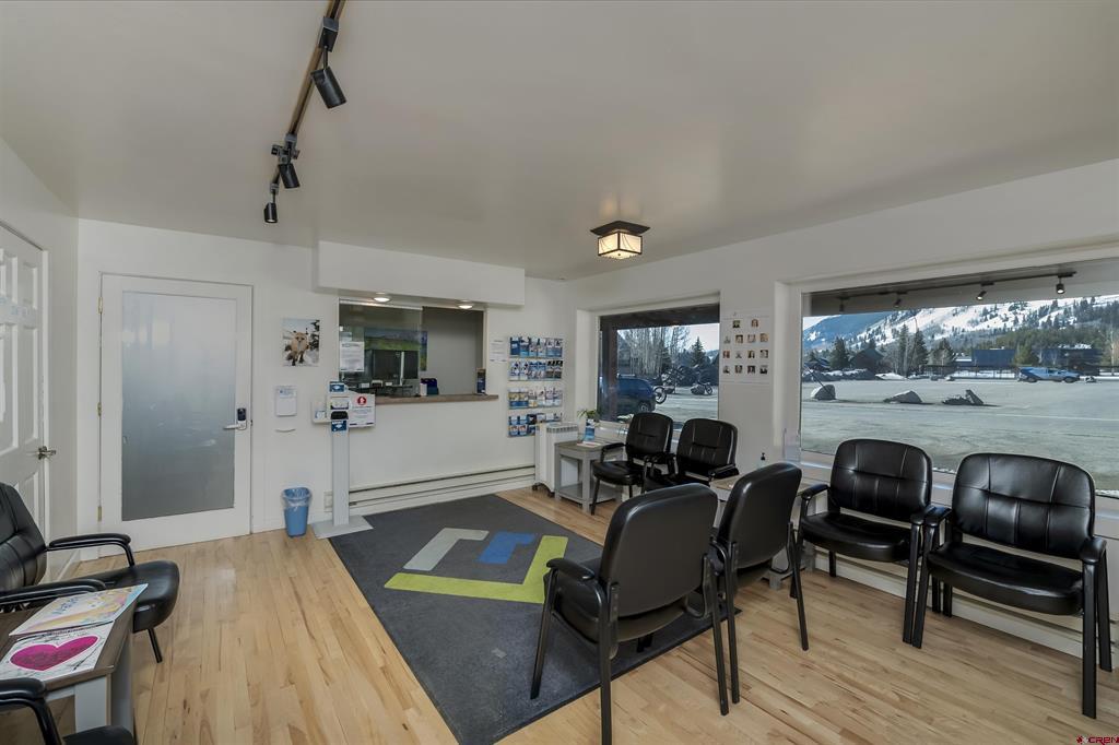 214 Sixth Street Property Photo 10