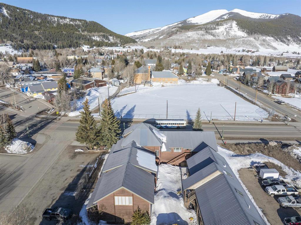 214 Sixth Street Property Photo 32