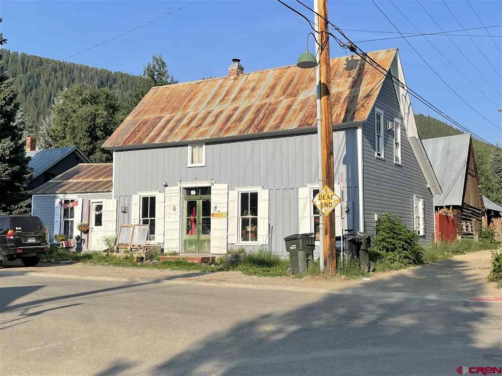 413 Second Street Property Photo