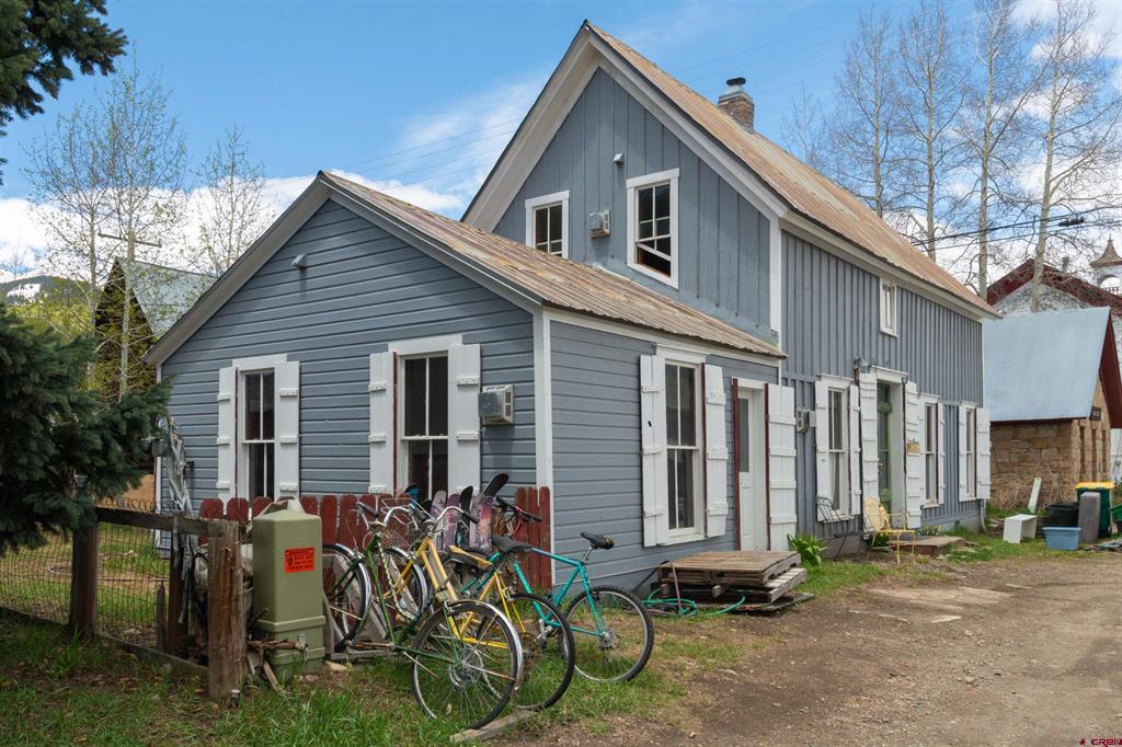 413 Second Street Property Photo 11
