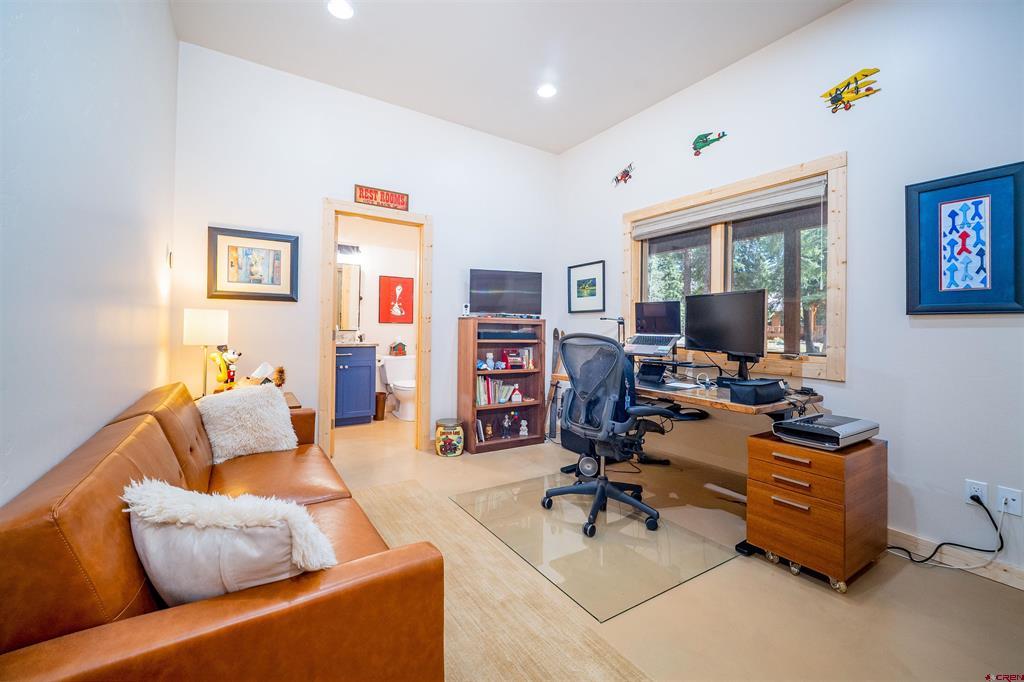 1000 Mushroom Lane Property Photo 19