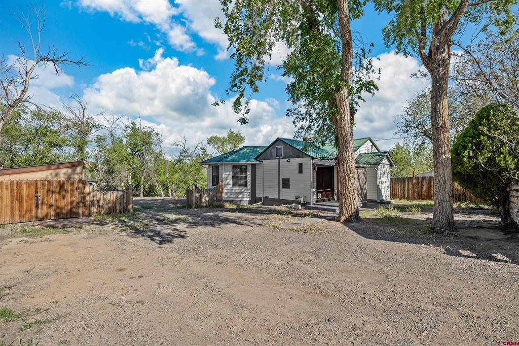 319 Rosevale Road Property Photo 1