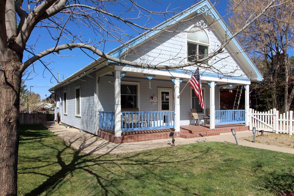 200 S 6th Street Property Photo