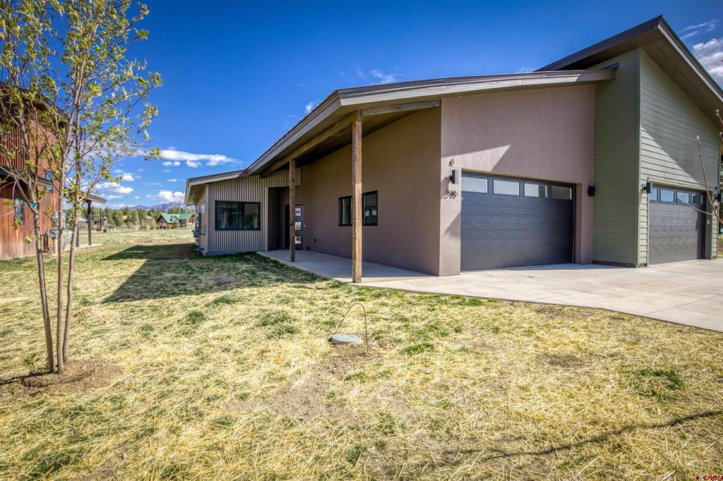 2785 Rock Road Property Photo 14