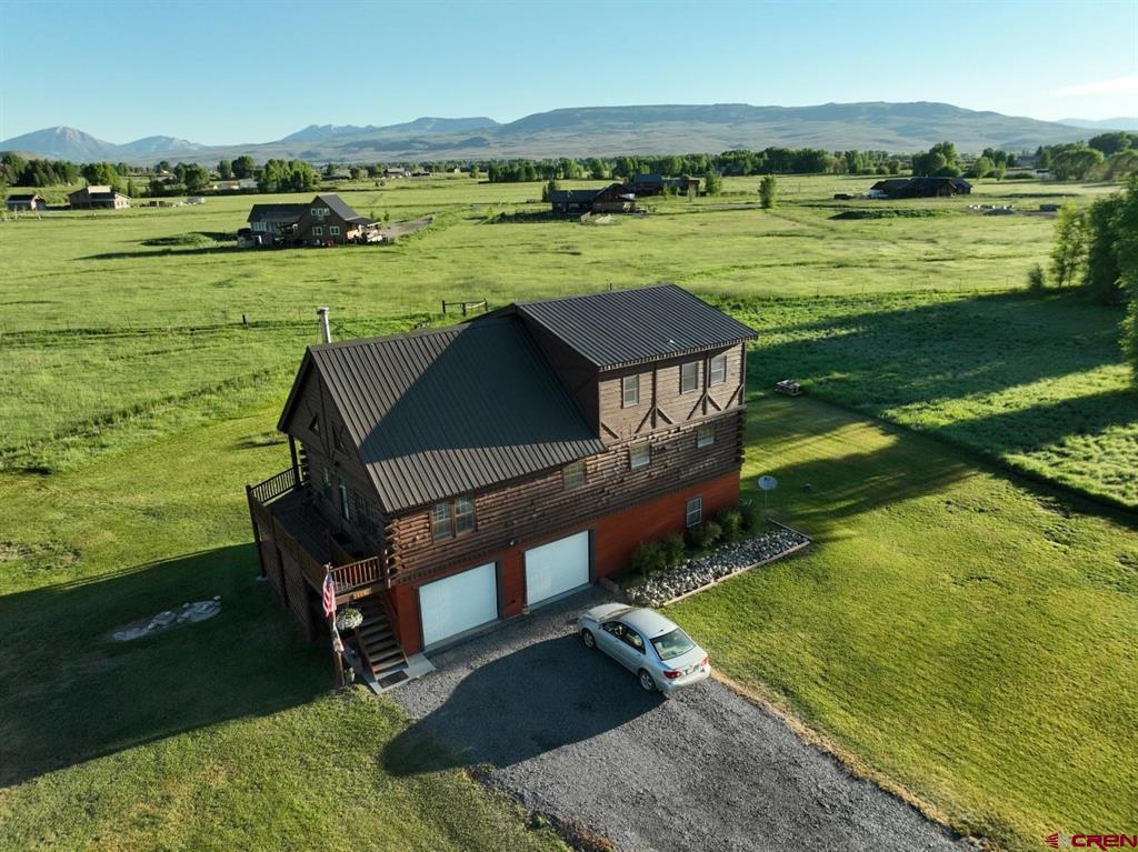 409 Sierra Vista Way Property Photo 4