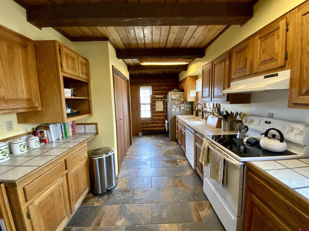 409 Sierra Vista Way Property Photo 9