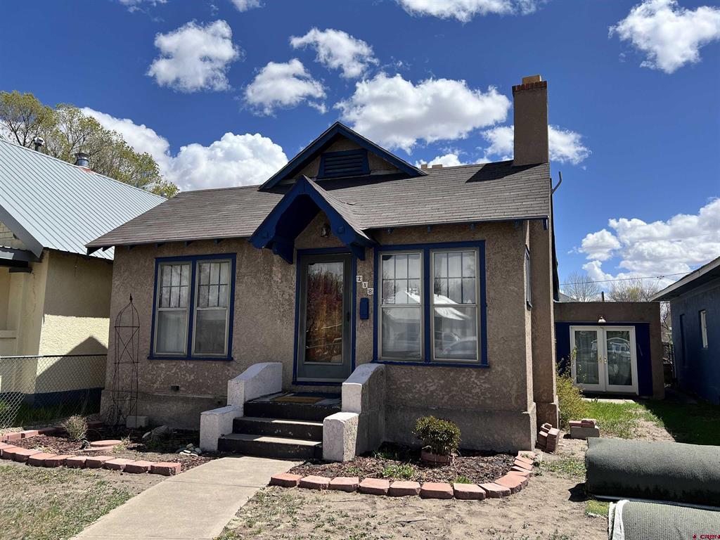 218 & 218 1/2 Alamosa Avenue Property Photo 1