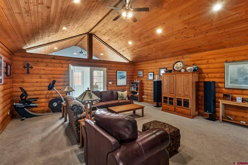 19632 E Road Property Photo 11