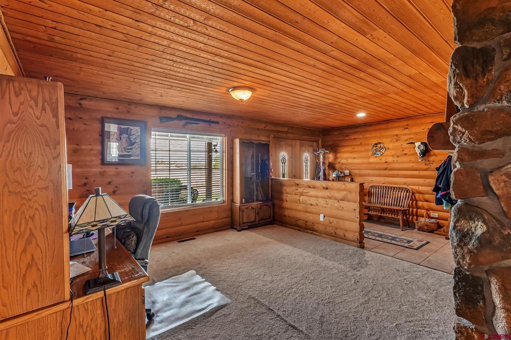 19632 E Road Property Photo 28