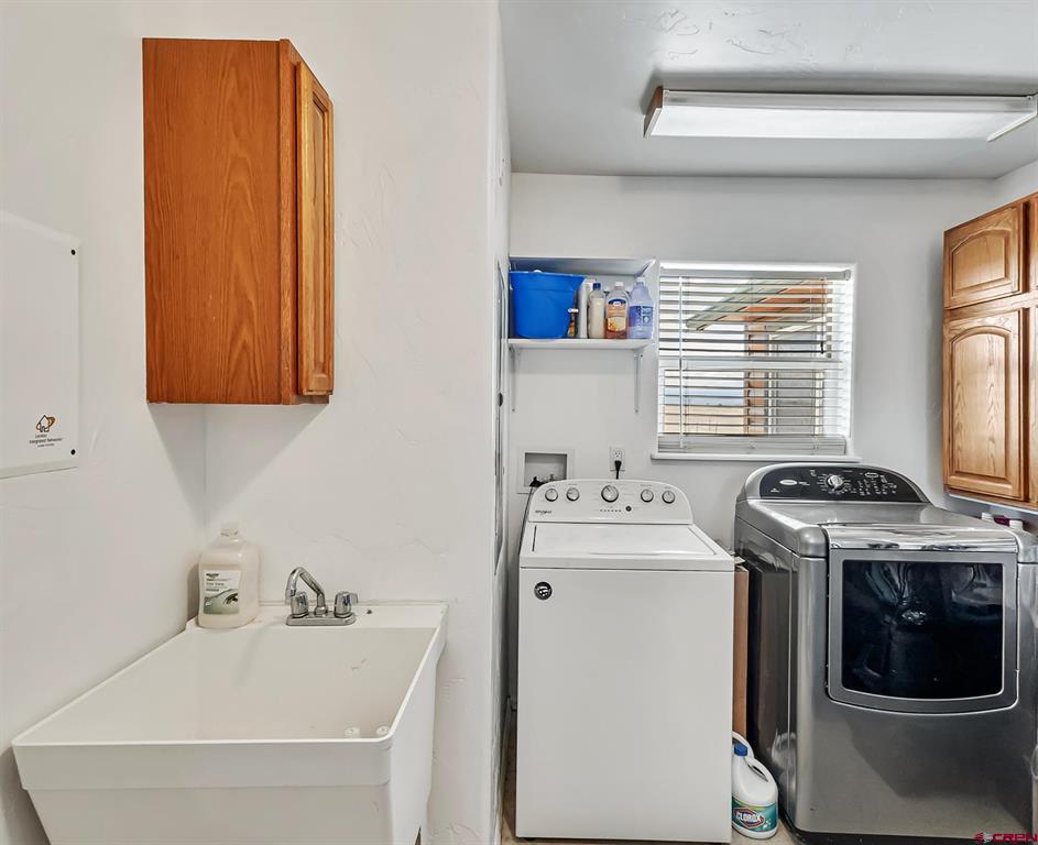 19632 E Road Property Photo 32