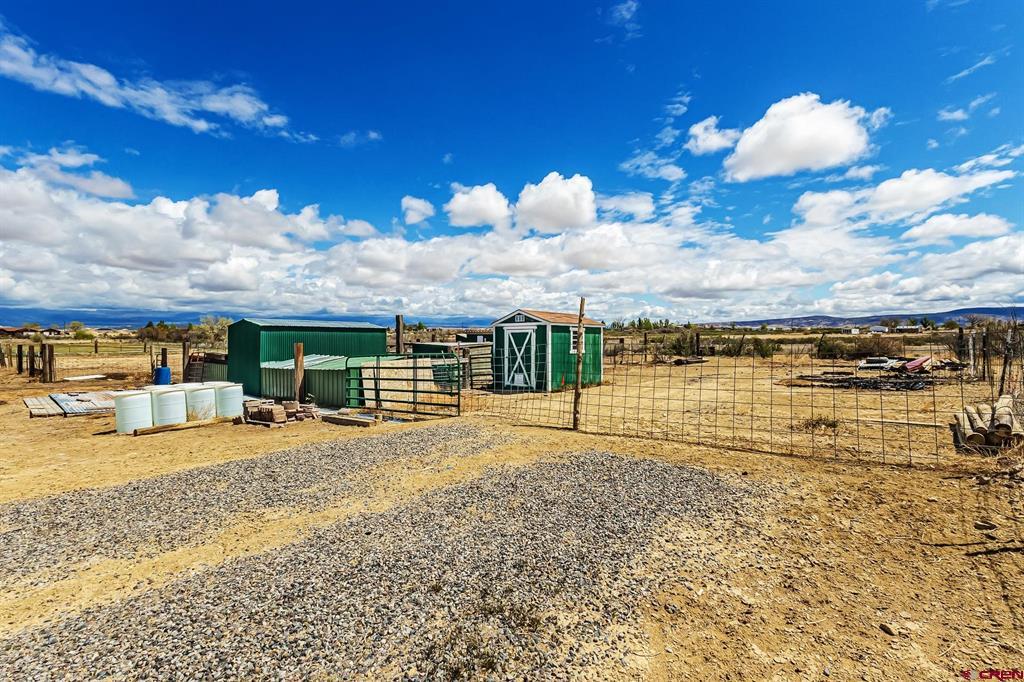 19632 E Road Property Photo 43