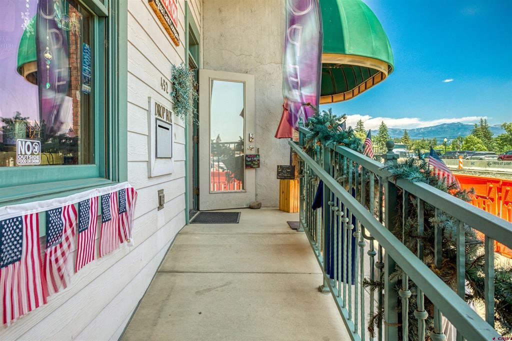 452 Pagosa Street Property Photo 2