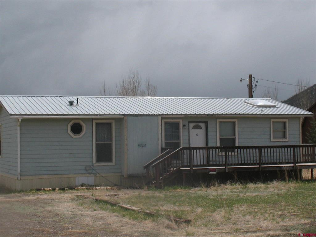 232 Arapaho Road Property Photo