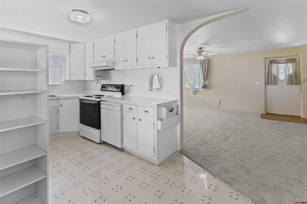 416 Howard Street Property Photo 8