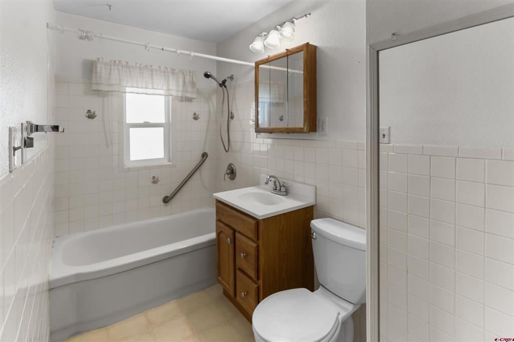 416 Howard Street Property Photo 10