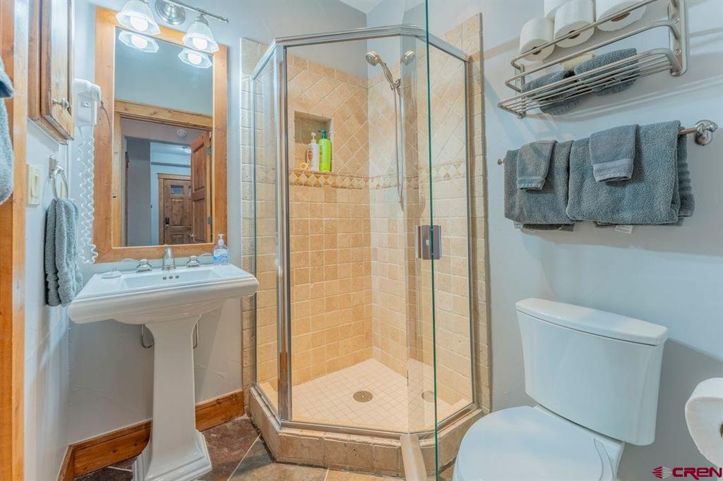 9 Hunter Hill Road Property Photo 29