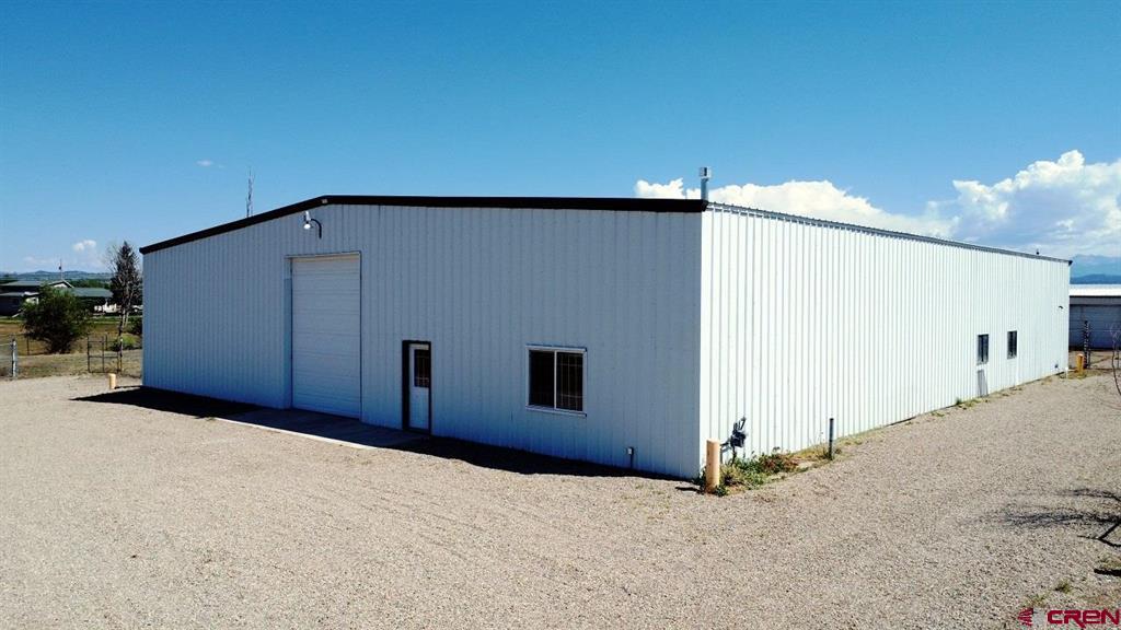 2011 Industrial Road Property Photo 1
