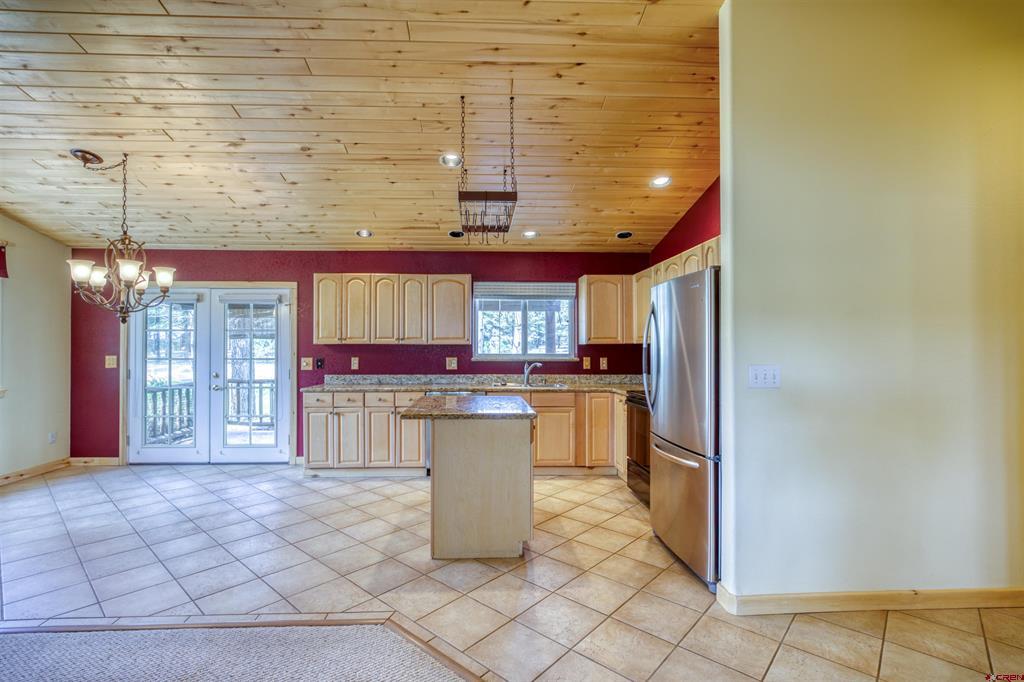 369 Beaver Circle Property Photo 5
