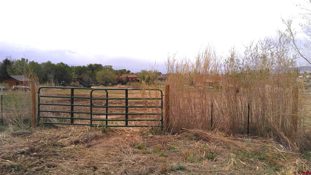 19011 Happy Canyon Road Property Photo 7