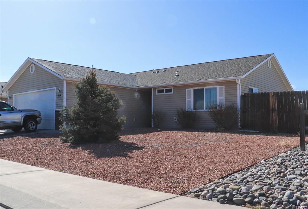 1018 Buffalograss Drive Property Photo