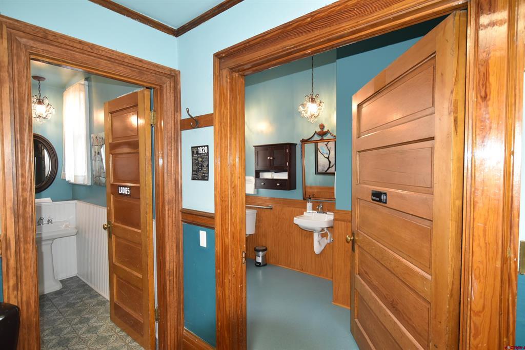 509,511,513 E Main Street Property Photo 13