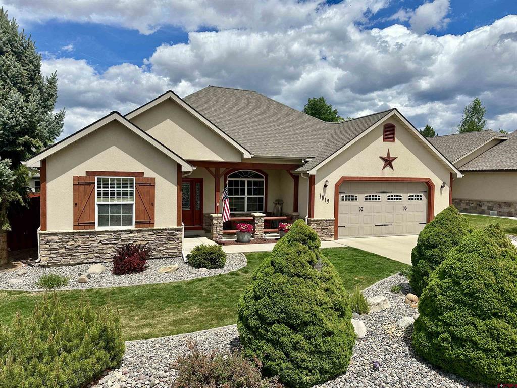 1819 Election Way Property Photo 1