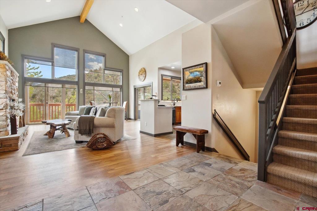 110 River Oaks Court Property Photo 3