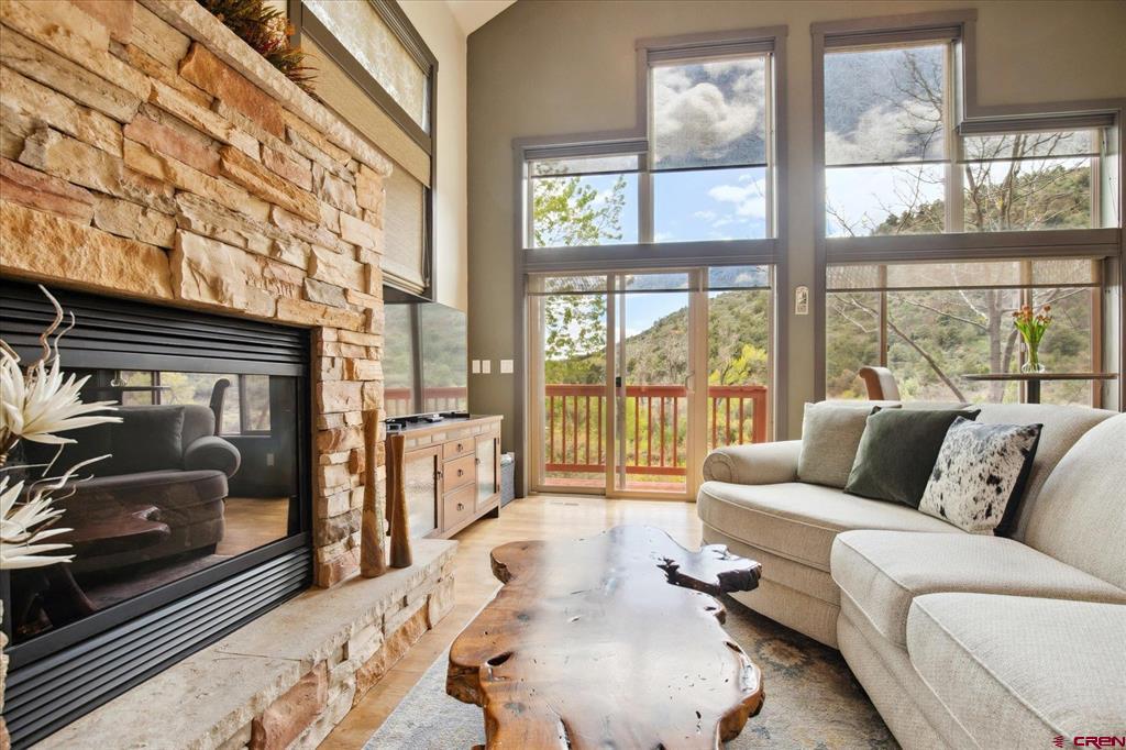 110 River Oaks Court Property Photo 6
