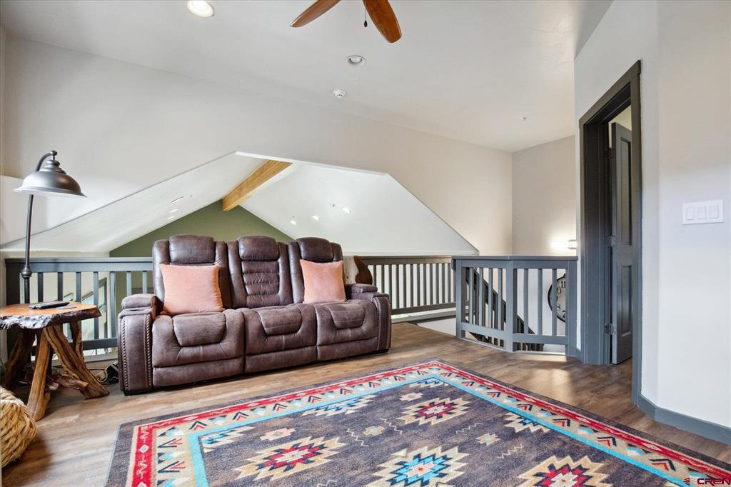 110 River Oaks Court Property Photo 27