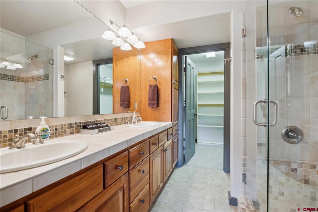 110 River Oaks Court Property Photo 34