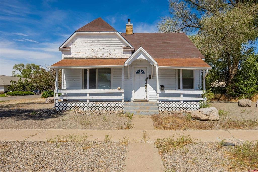 236 N Cascade Avenue Property Image