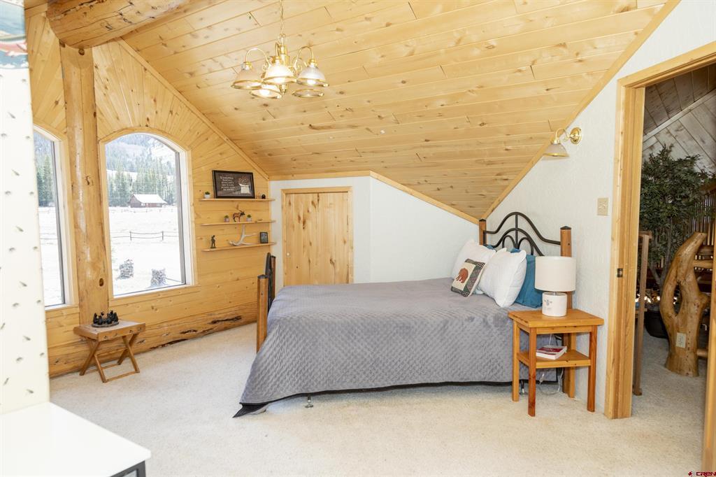 108 Forest Road Property Photo 21