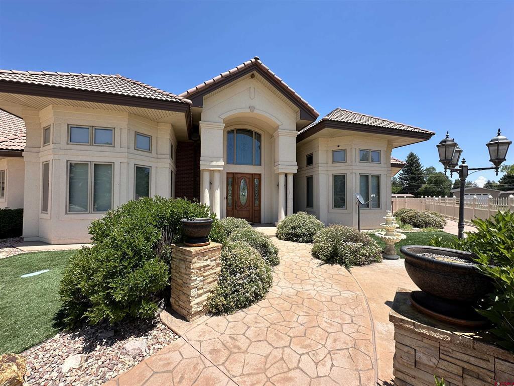 20 Meadow Lane Property Photo 1