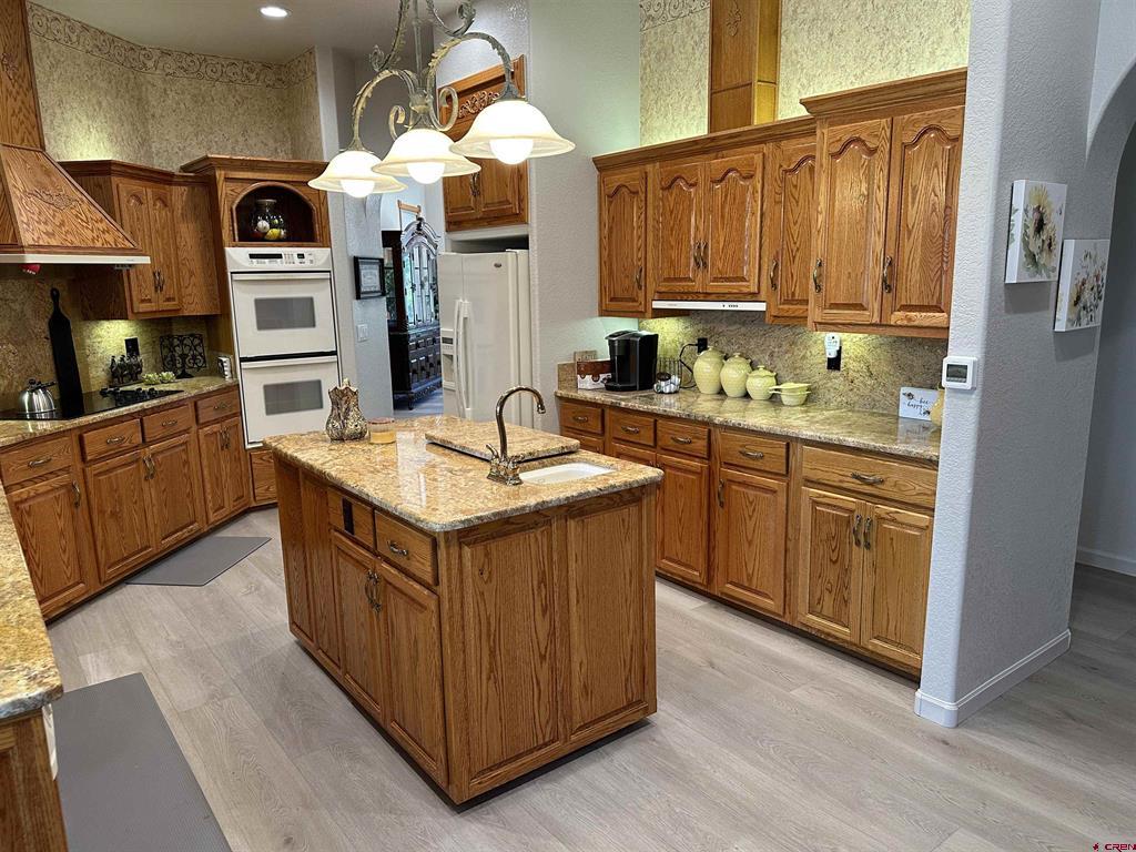 20 Meadow Lane Property Photo 6