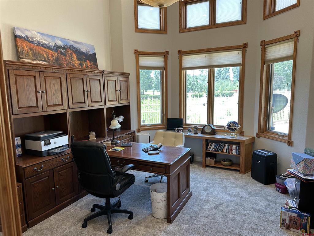 20 Meadow Lane Property Photo 15