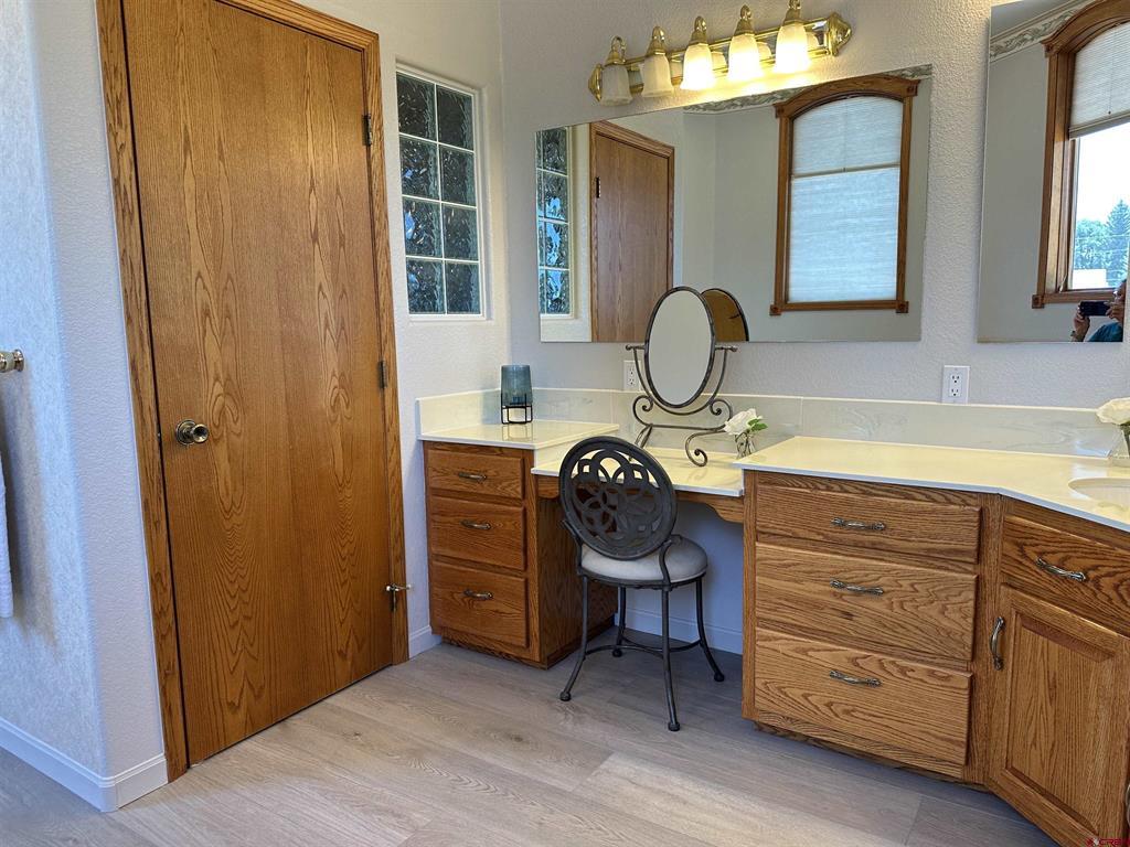 20 Meadow Lane Property Photo 23