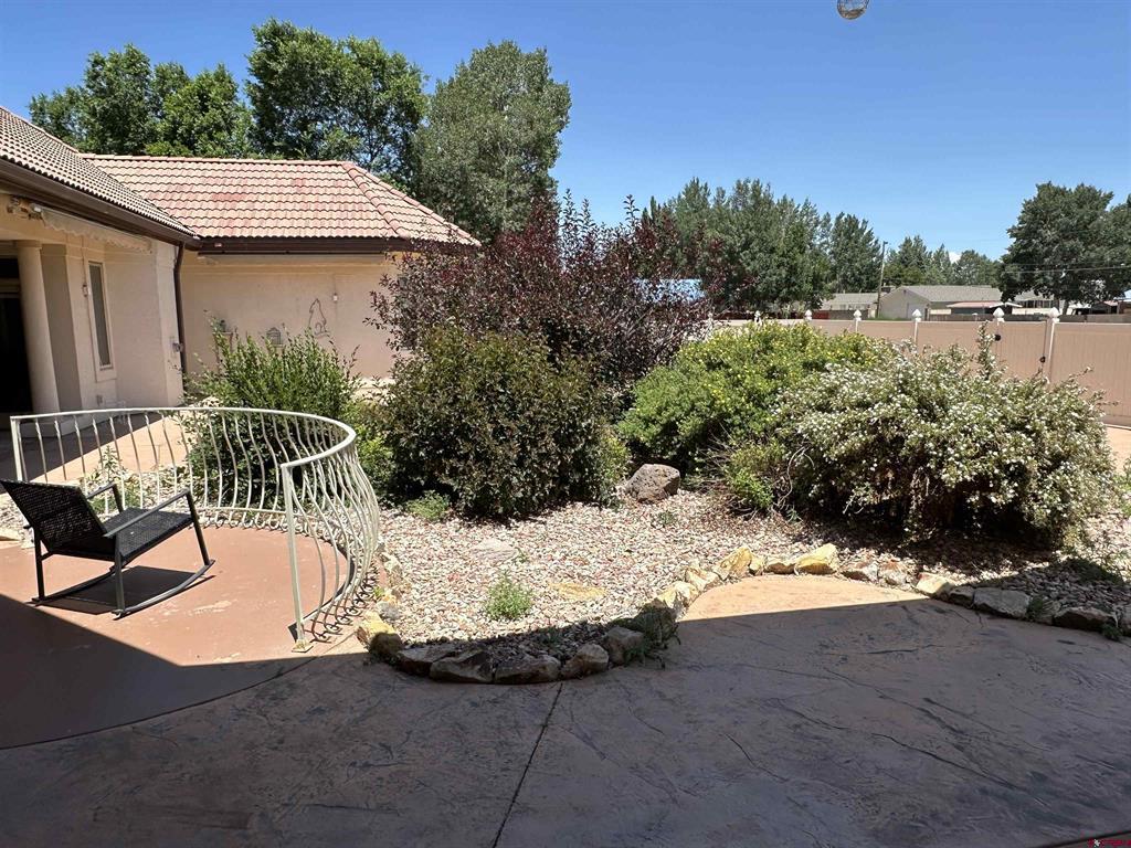 20 Meadow Lane Property Photo 28