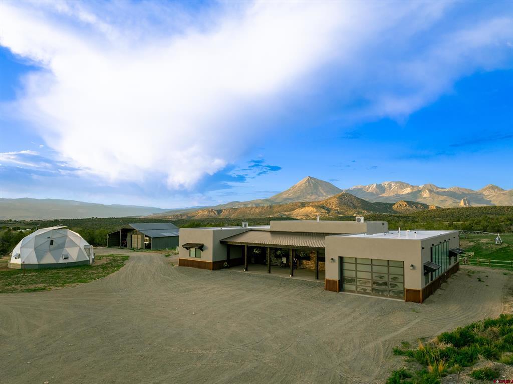 38480 Fruitland Mesa Road Property Photo 1