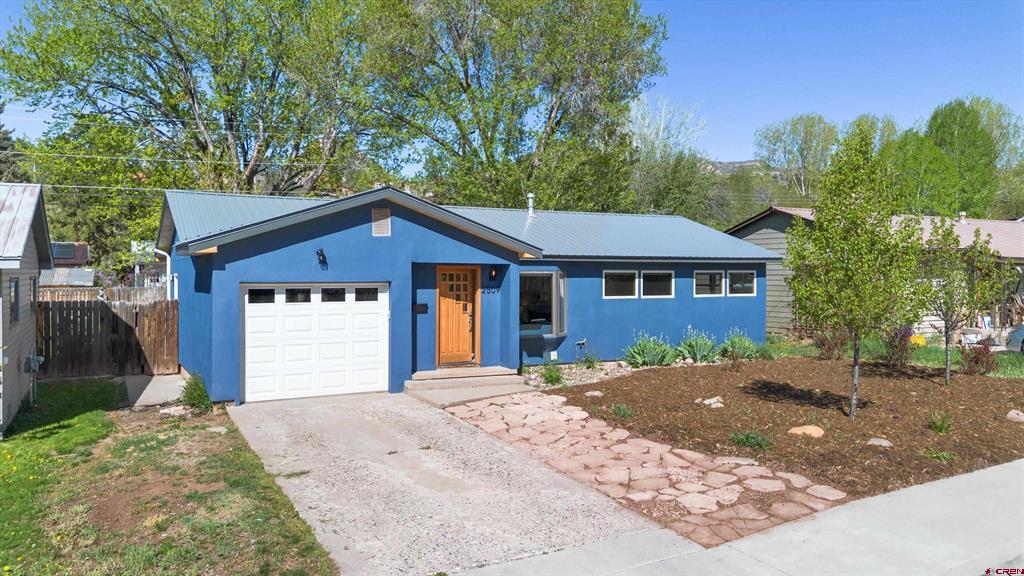 2509 Columbine Drive Property Photo 1