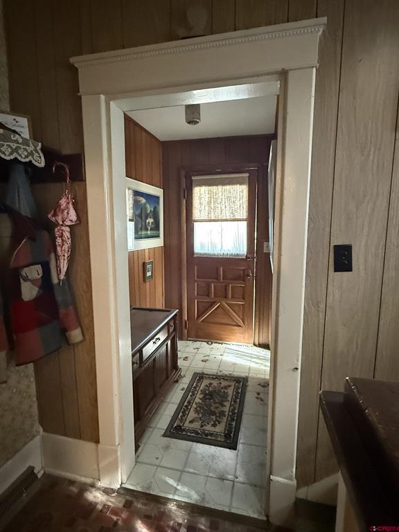 613 3rd Street Property Photo 6