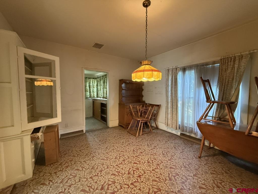 613 3rd Street Property Photo 8