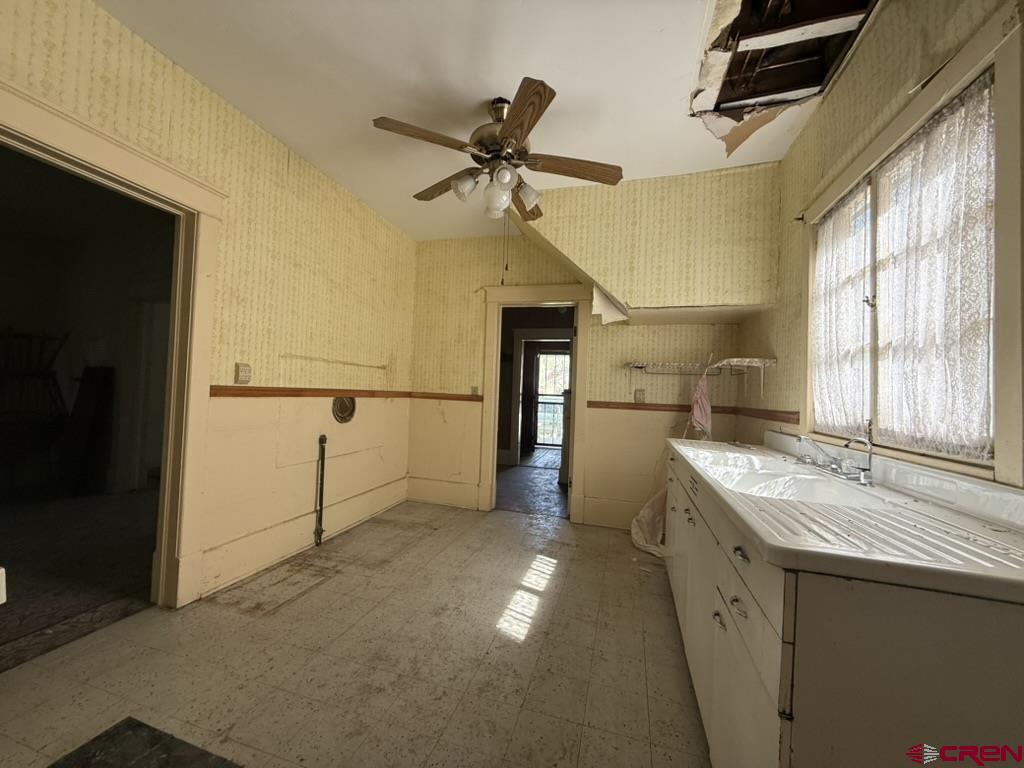 613 3rd Street Property Photo 11
