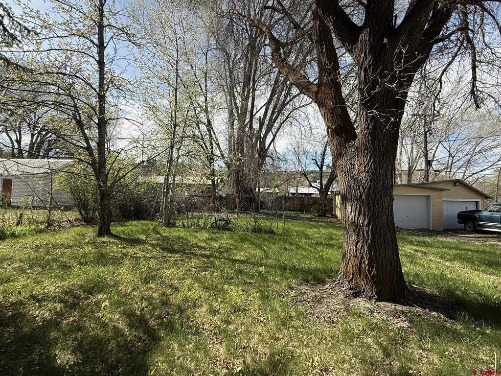 613 3rd Street Property Photo 26