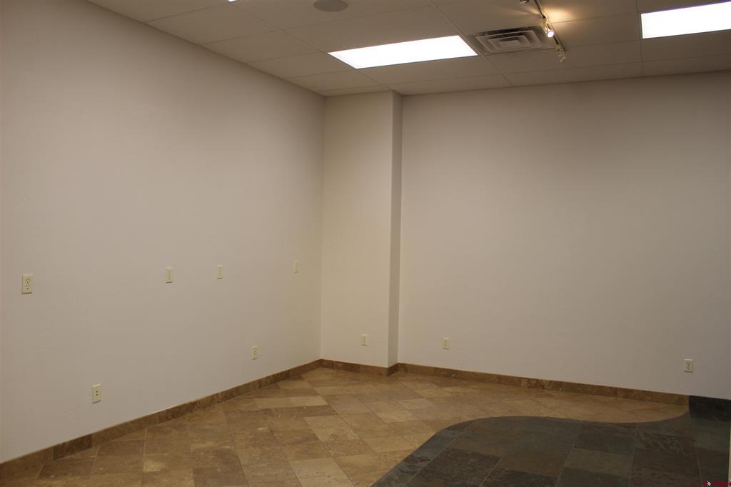 190 Turner Drive Property Photo 10